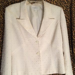 Liz Claiborne off white pimple skirt and jacket